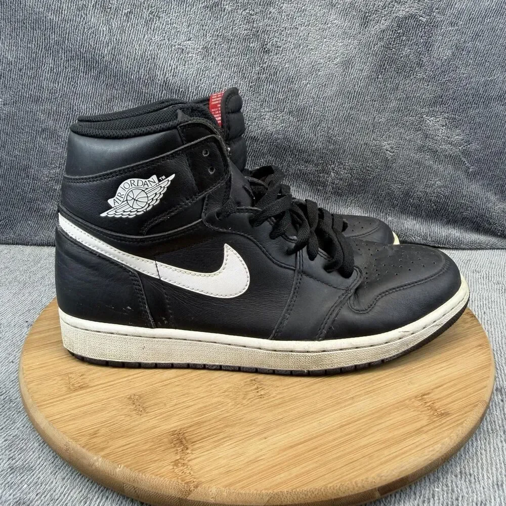 Nike Air Jordan 1 Retro High OG Shoes Mens Size 10.5 Black Sneakers 555088-011
